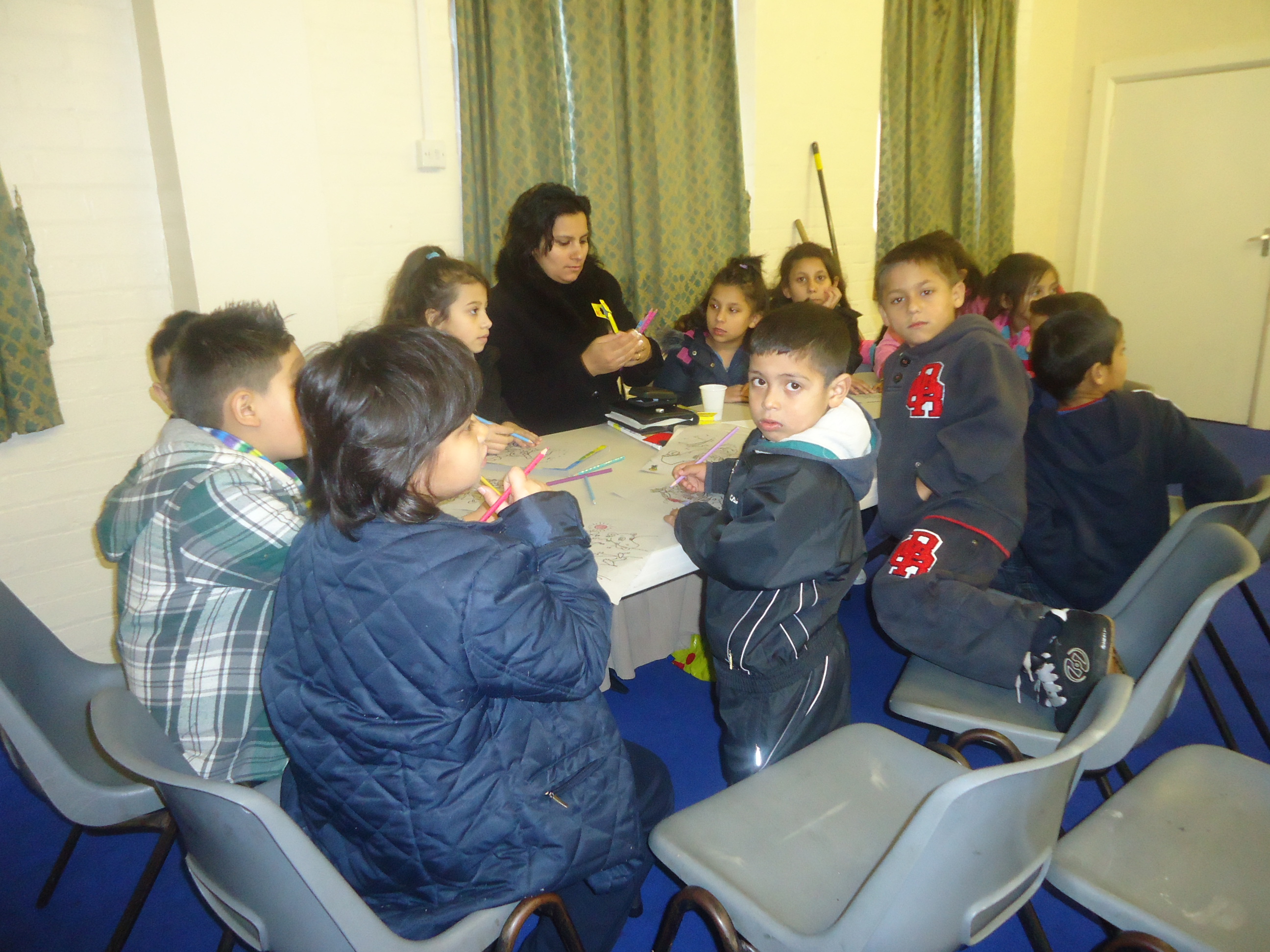 Praca z detmi sluzi Julka